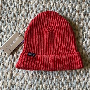 Patagonia Fisherman’s Rolled Beanie in Red